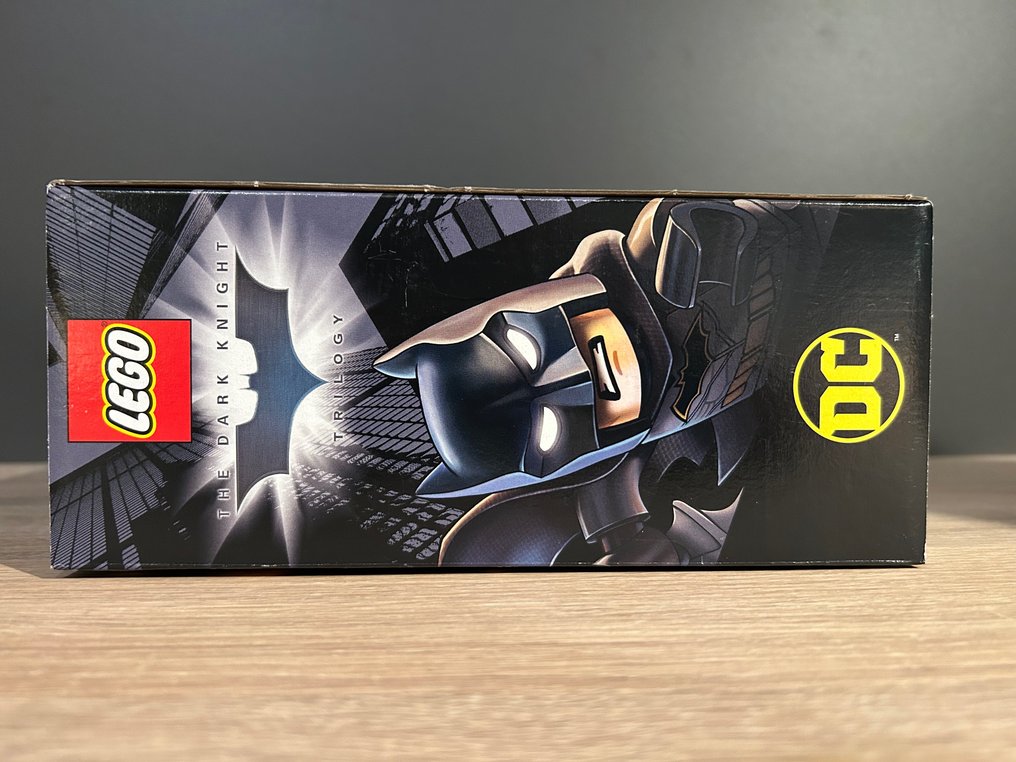 LEGO - Batman - 76239 - Batmobile Tumbler: Scarecrow Showdown #3.1