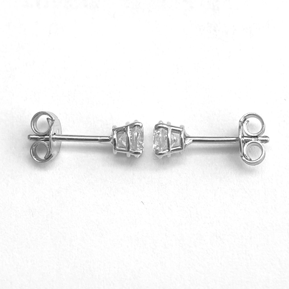Earrings - 14 kt. White gold -  0.80ct. tw. Diamond  (Natural) #1.2