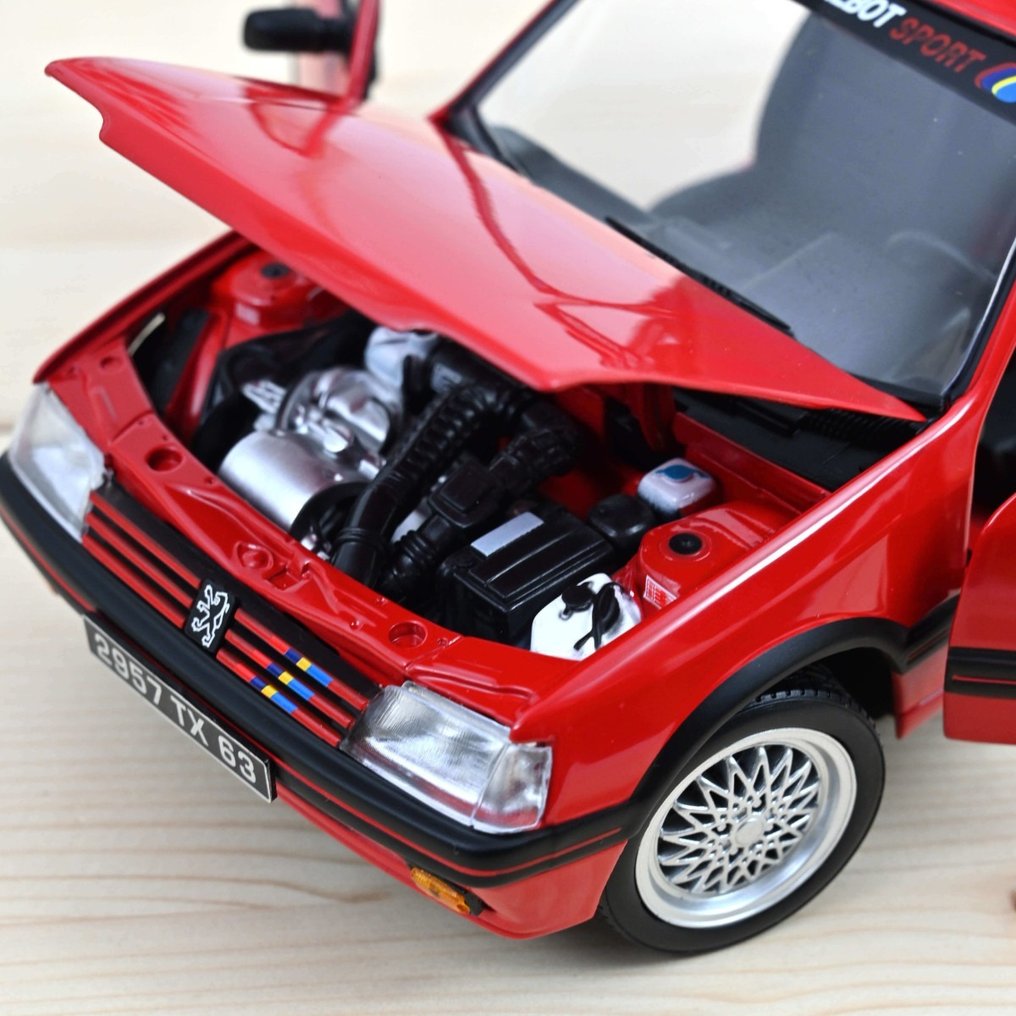 Norev 1:18 - Modell autó - Peugeot 205 GTI 1.9 PTS - 1991 #3.2