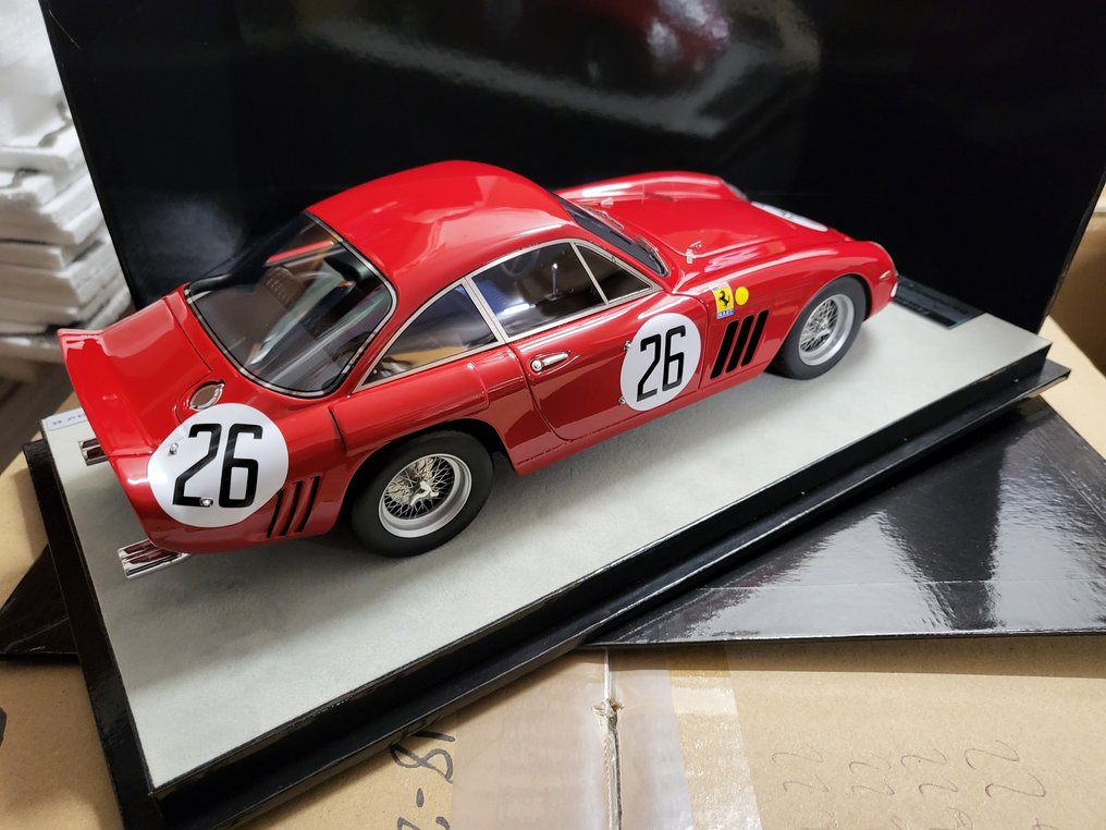 Tecnomodel 1:18 - Modell racerbil - Ferrari 330 LMB Le Mans 24h 1963 car #26 NART Driver: M.Gregory - D.Piper 6° place - TM18-90G #3.2