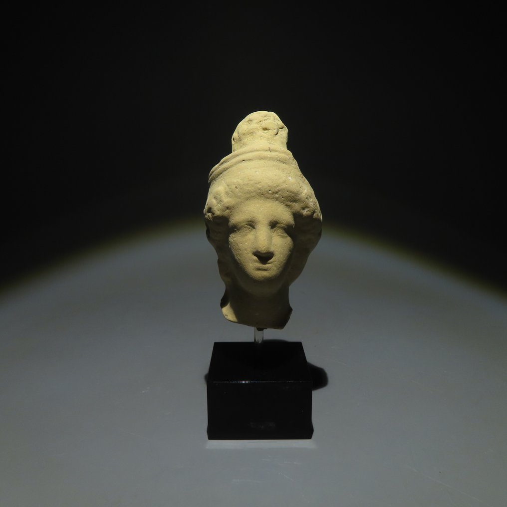 Oldtidens Hellas, mykensk Terrakotta Hode figur. 4. århundre f.Kr. 7,5 cm t. spansk importlisens. #1.1