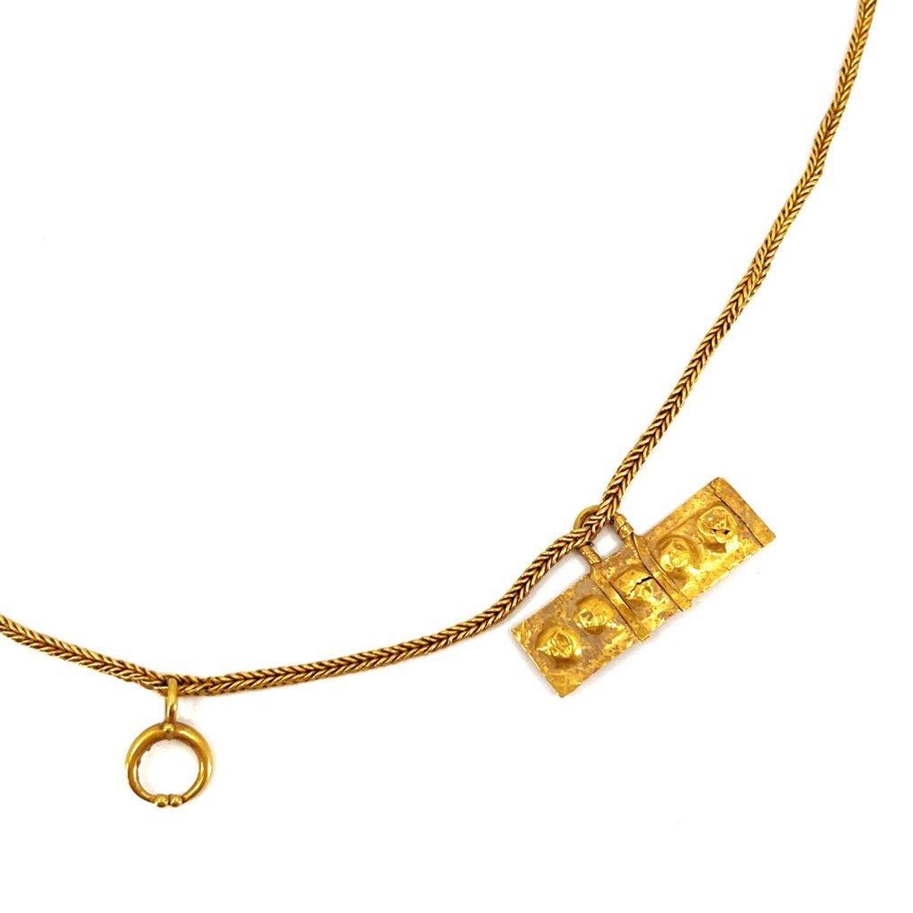 金色 項鍊飾有新月形吊墜。西元1-3世紀 - 40 cm #1.3