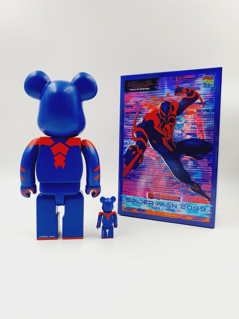 BE@RBRICK SPIDER-MAN 2099 100% & 400%