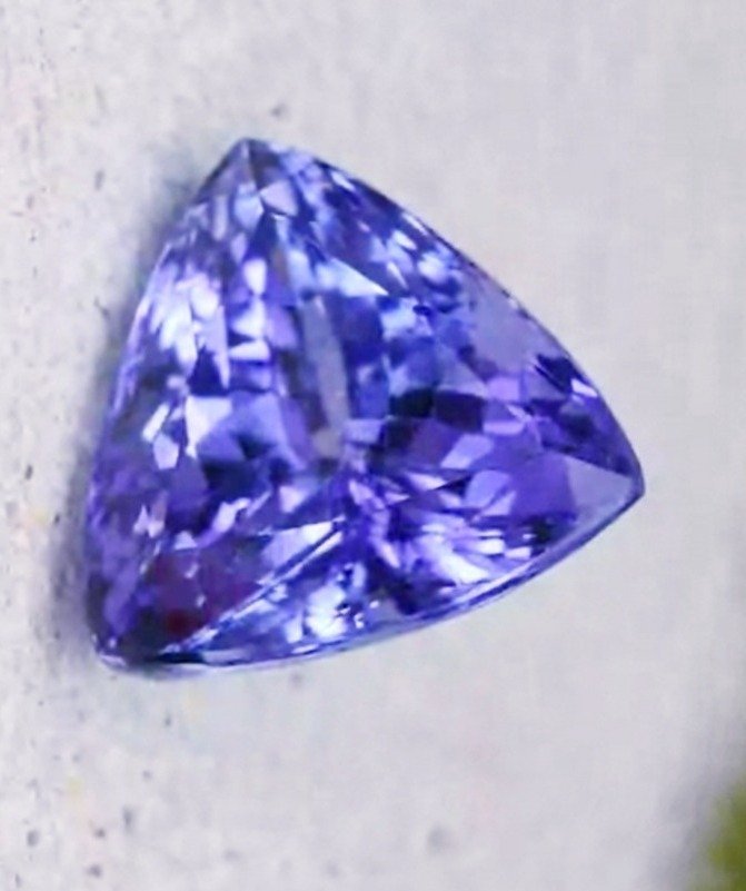 Blue, Purple Tanzanite - 2.63 ct #2.1