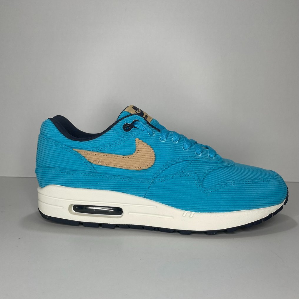 Nike - Sneakers - Taille : Shoes / EU 44 #2.1