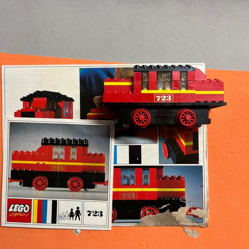 Lego - System - 723 - Trains -  Diesel Locomotive - 1960-1970 - Danmark #1.1