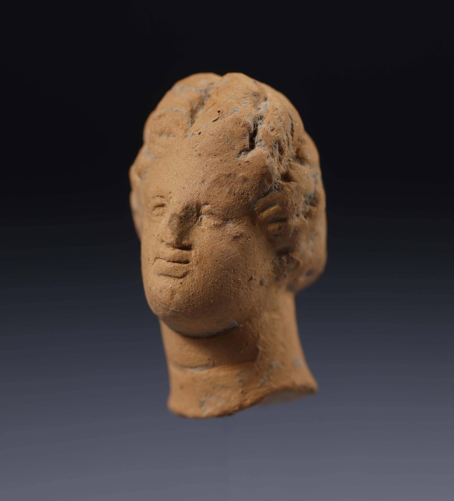 Ancient Greek Terracotta Female head - 4 cm #1.2