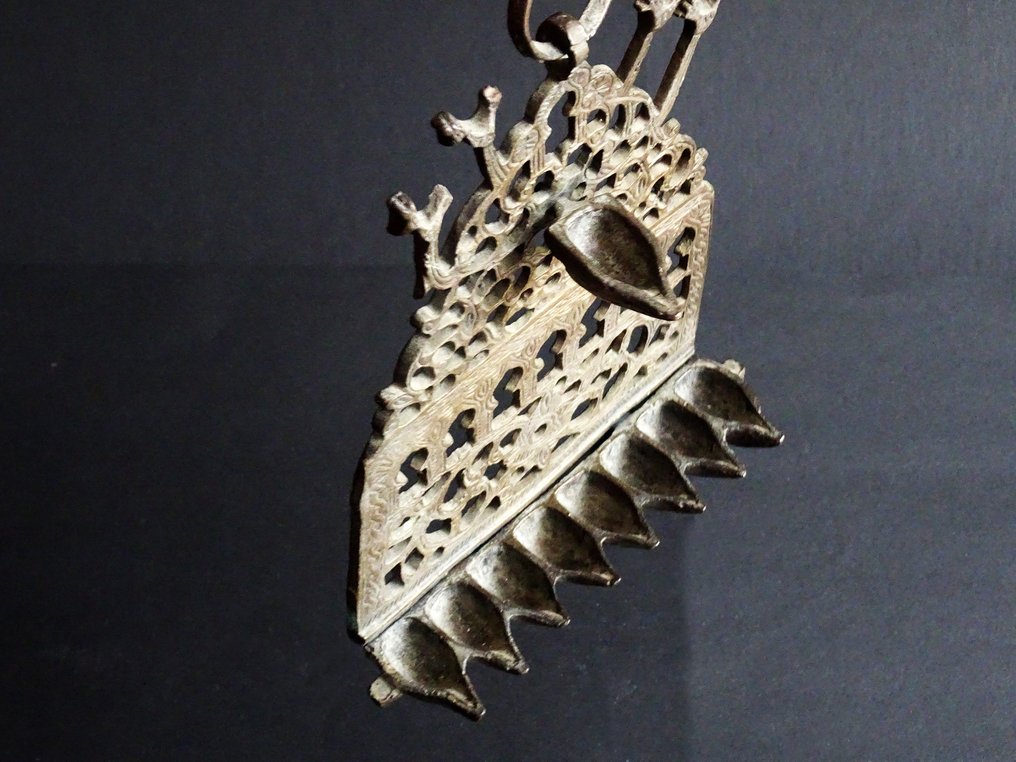 Lampe de Hanoukka - Bronze - Maroc - 19ème siècle #2.1