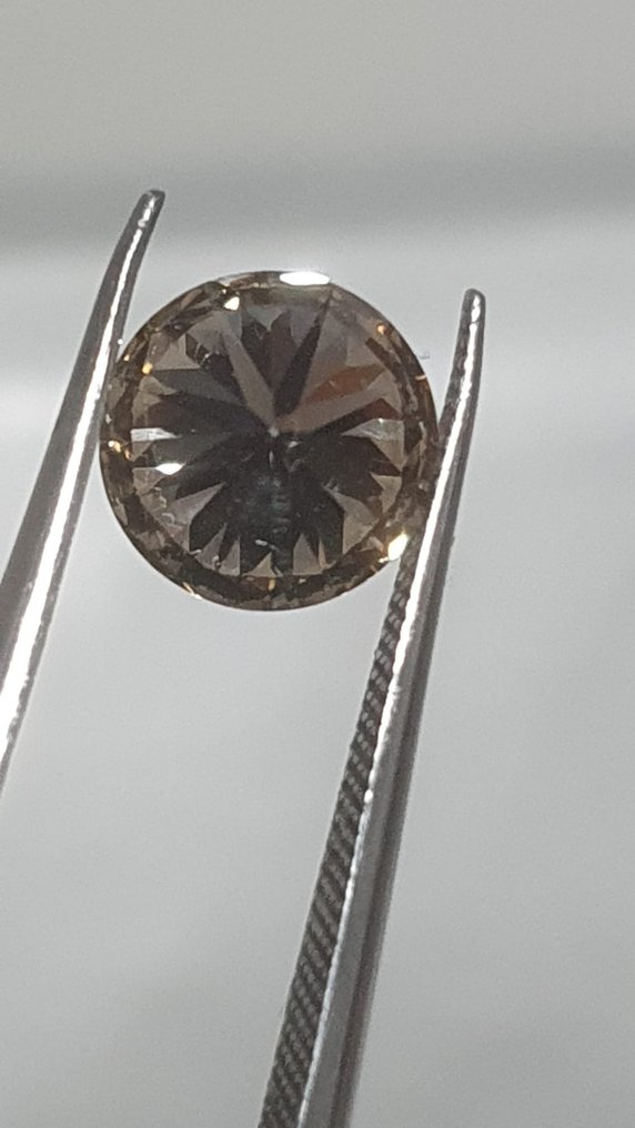 1 pcs Diamond  - 1.71 ct - Round - SI2 #3.2