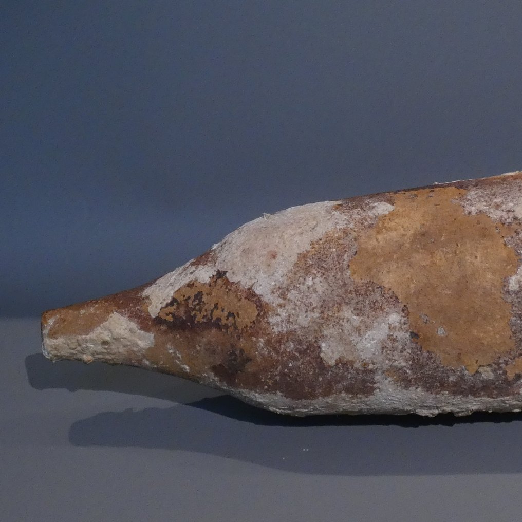 后罗马时期／拜占庭早期 Terracotta 巨大的纺锤形双耳瓶，Spatheion 型。 72 厘米大。公元4-7世纪。 #2.1