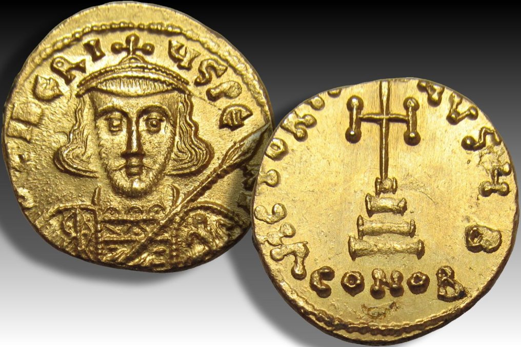 Império Bizantino. Tibério III Apsimar (698-705 d.C.). Solidus Constantinople mint 698-705 A.D. - officina B - #2.1