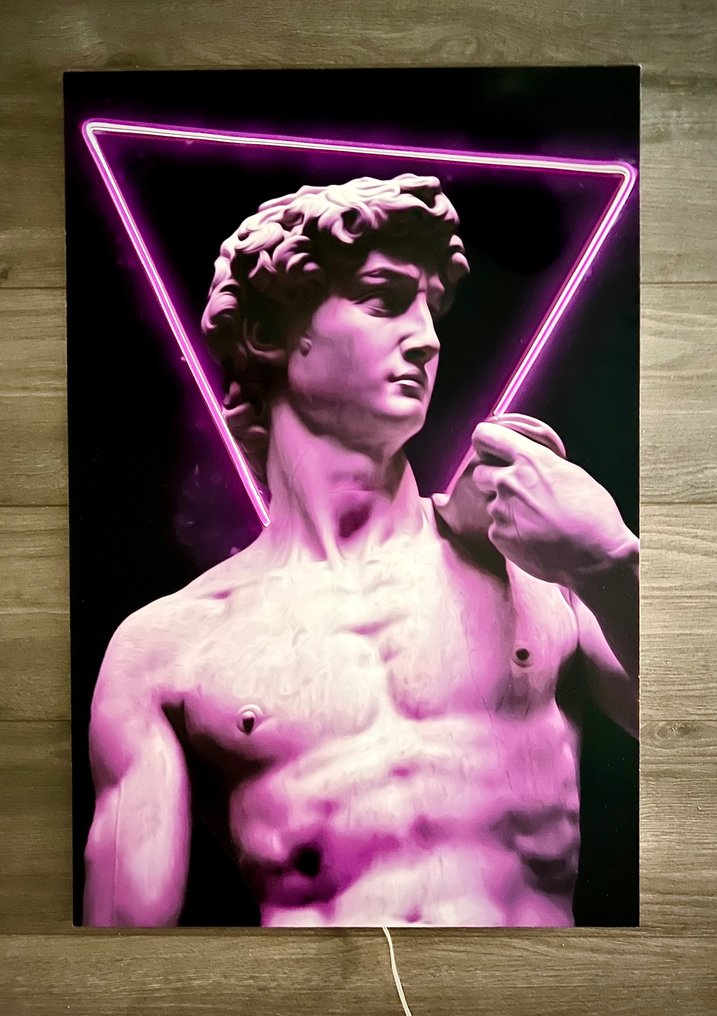 LEDMansion - David Triangle Led Wall Art #2.1