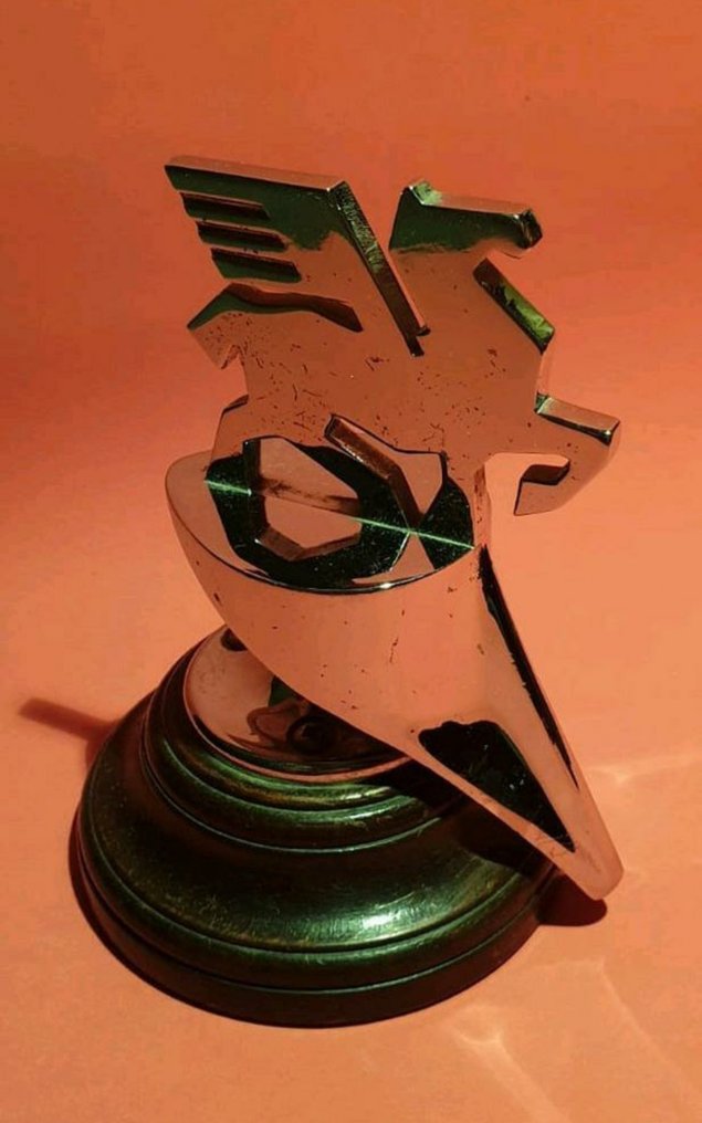Bildel (1) - Lansing Bagnal - Motorkap ornament Pegasus - 1950-1960 #1.1