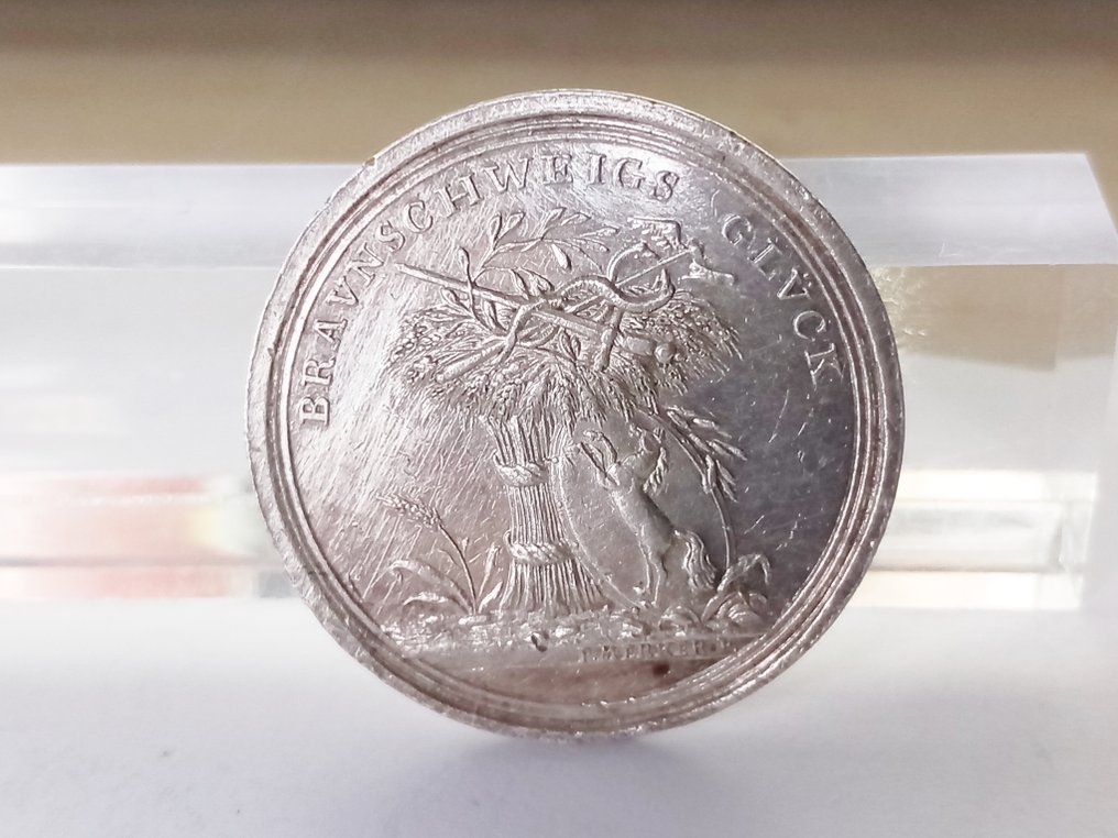 Niemcy. Silver medal 1804 Geburt von Prinz Karl - Braunschweig Wolfenbüttel #1.1