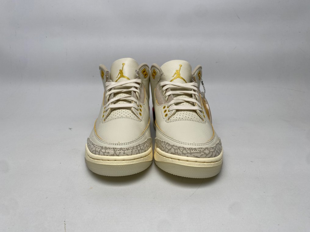Air Jordan - Sneaker - Größe: Shoes / EU 39 #2.1