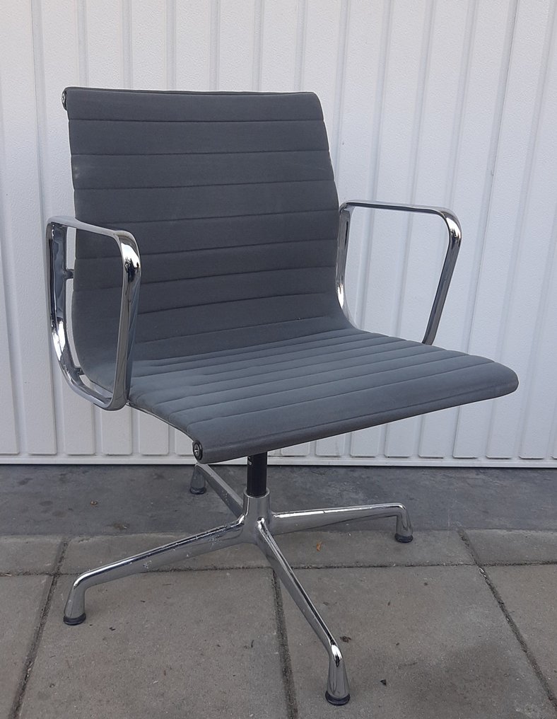 Vitra - Charles Eames - 扶手椅子 - EA 108 - 铝, 霍普萨克 #2.1