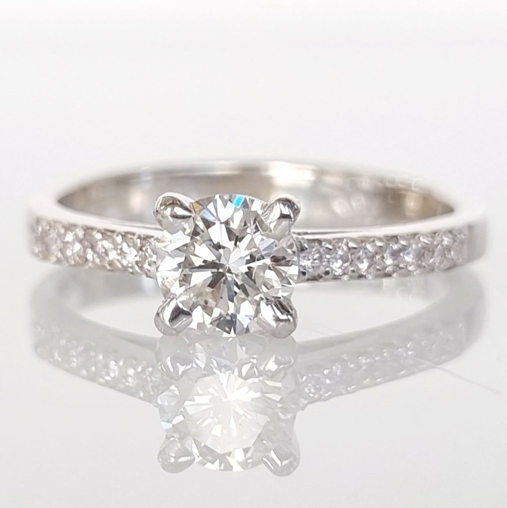 订婚戒指 白金 钻石 #1.1