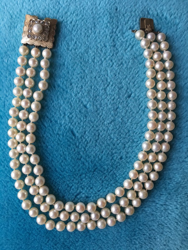 Janesich - Collier ras du cou Or jaune, diamants, perles marines (culture) #1.2