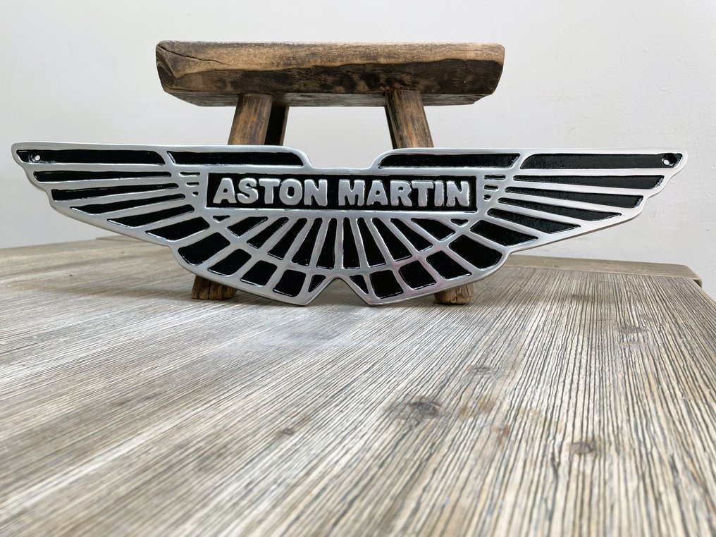 Sign - Aston Martin - Rachtig garagebord van Aston Martin - Wings logo #2.1