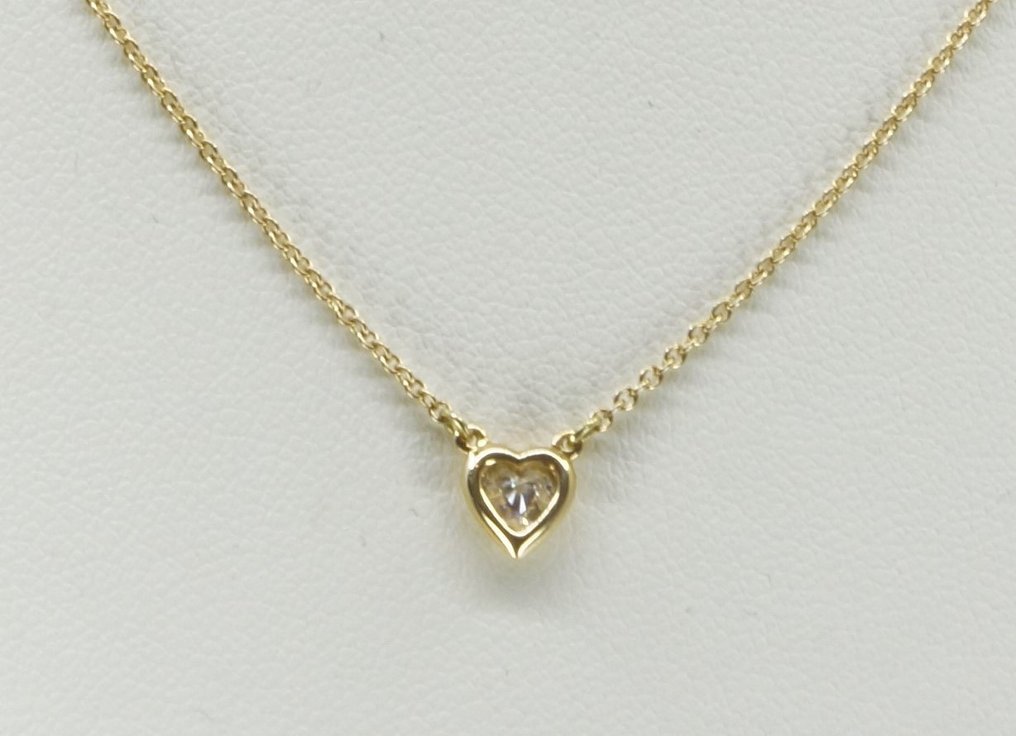 Tiffany & Co. - Naszyjnik - Diamonds by the Yard® Heart Necklace - 0.17ct diamond - 18-karatowe Żółte złoto  #3.1