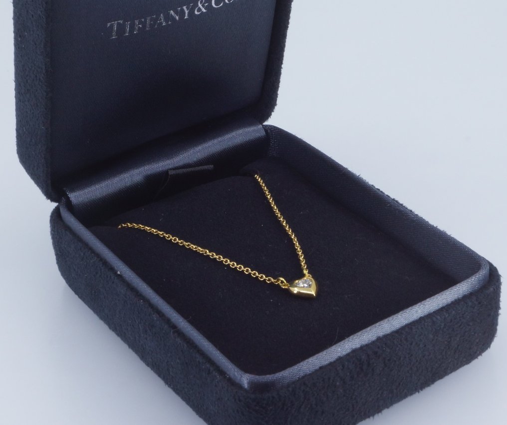 Tiffany & Co. - Halskæde - Diamonds by the Yard® Heart Necklace - 0.17ct diamond - 18 kraat Gulguld  #2.2