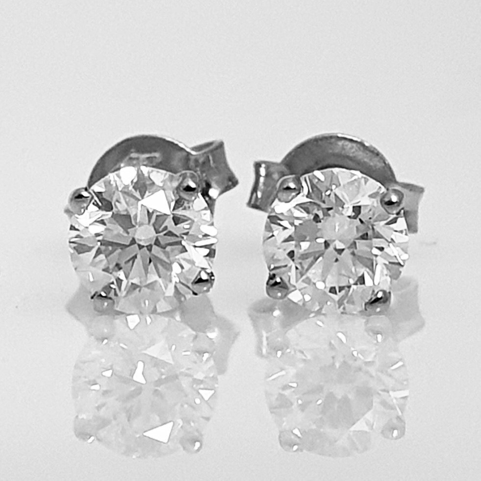 Boucles d'oreilles - 14 carats Or blanc -  0.81ct. tw. Diamant  (Naturelle) #1.1