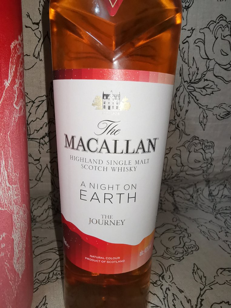 Macallan - A Night on Earth The Journey - Original bottling  - 700 ml #1.2