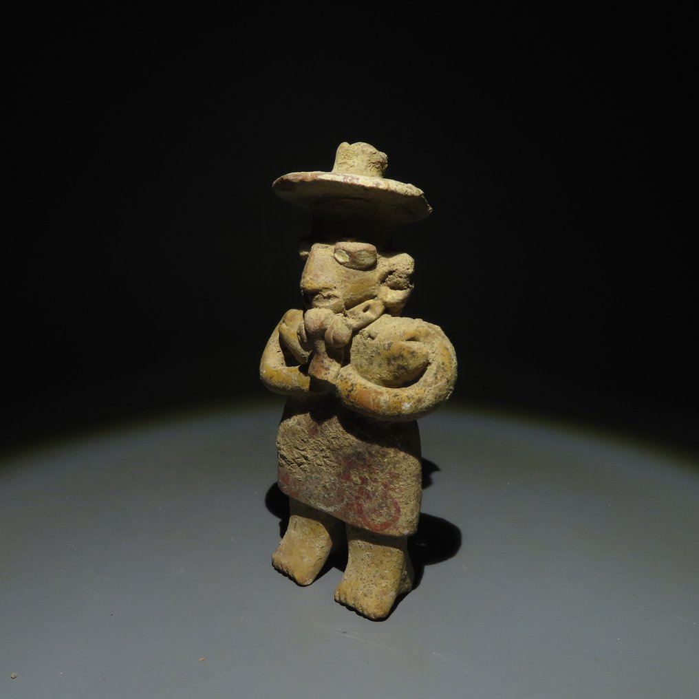Nayarit, Mexico Terracotta Vrouwelijke figuur. 200 v.Chr.-200 n.Chr. 12,5 cm. Spaanse importvergunning.  (Zonder Minimumprijs) #1.2