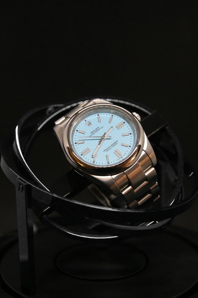 The Voyager I Marble ALL BLACK Limited Edition xxx/287 - Watch Winder - Elbrus Horology #4.3