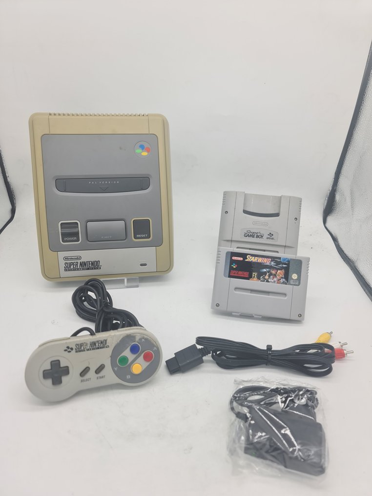 Nintendo - Snes - Original Super Nintendo Console+Super Gameboy+Starwing+cables - Video game console + games #1.0