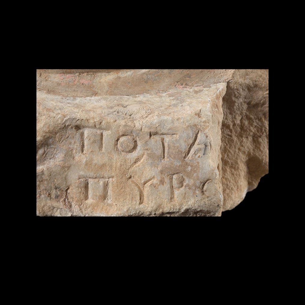 Starożytny Rzym Marmur Rzeźba bóstwa rzecznego, rzeka Sagarius. I - III wiek n.e. 43 cm dł. #3.2