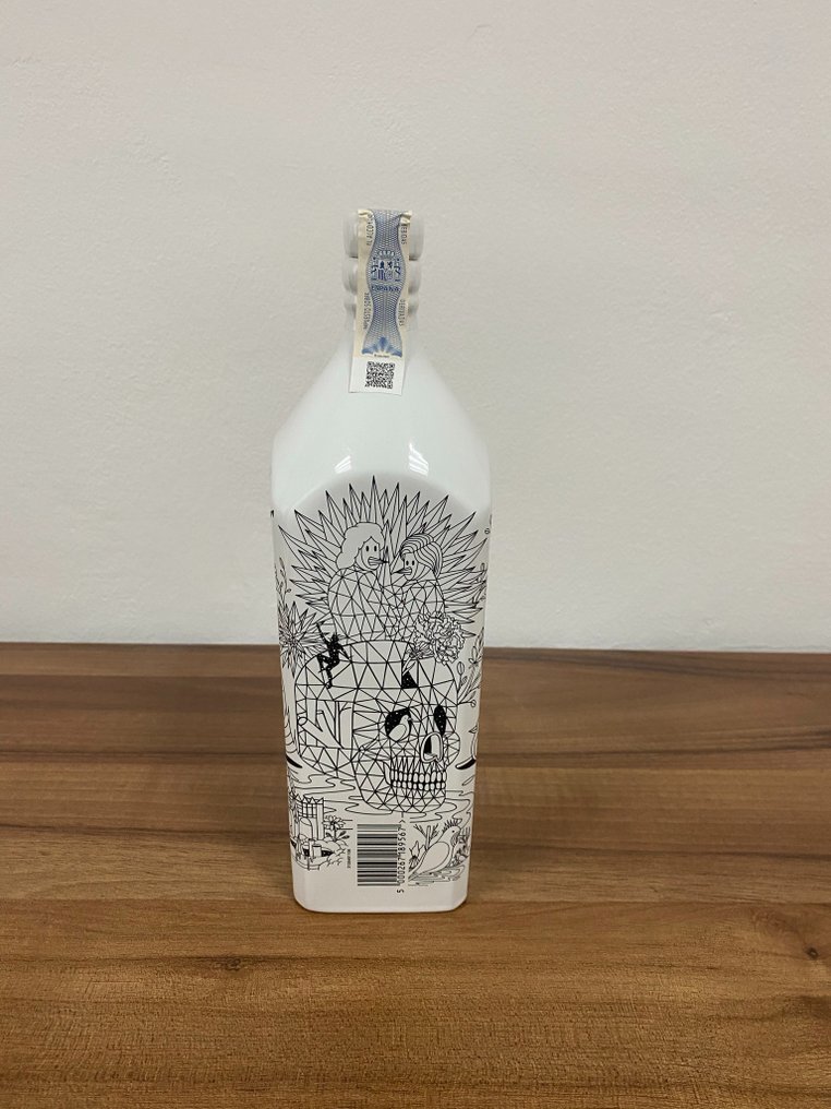 Johnnie Walker 12 years old Black Label - Madrid Edition printed with Air Ink  - 70cl #1.0