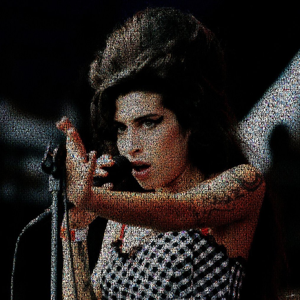 David Law - Crypto Amy Winehouse II - Format XL 60X60 #1.0