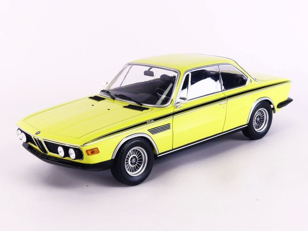 Minichamps 1:18 - Modell kupé - BMW 3.0 CSL 1971 - 600 db-os korlátozott példányszámú kiadás. #2.1
