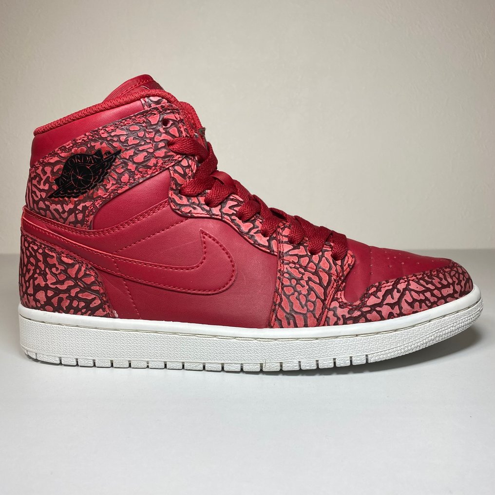 Air Jordan - Sneaker - Größe: Shoes / EU 41 #2.1