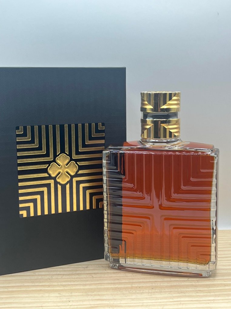 Camus - XO Intensely Aromatic - Arts de la Table  - 70 cl #1.0