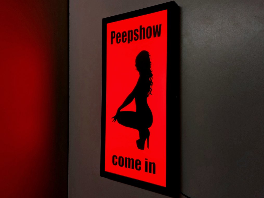 Ο Κόκκινος Φάρος του Άμστερνταμ, το Peepshow εμφανίζεται σε φωτισμένη διαφημιστική πινακίδα. - Διαφημιστική πινακίδα - Ο Οδός με το Κόκκινο Φως του Άμστερνταμ, η παρακολούθηση σε φωτισμένη διαφημιστική πινακίδα. - Χάλυβας, Πλαστικό #3.2