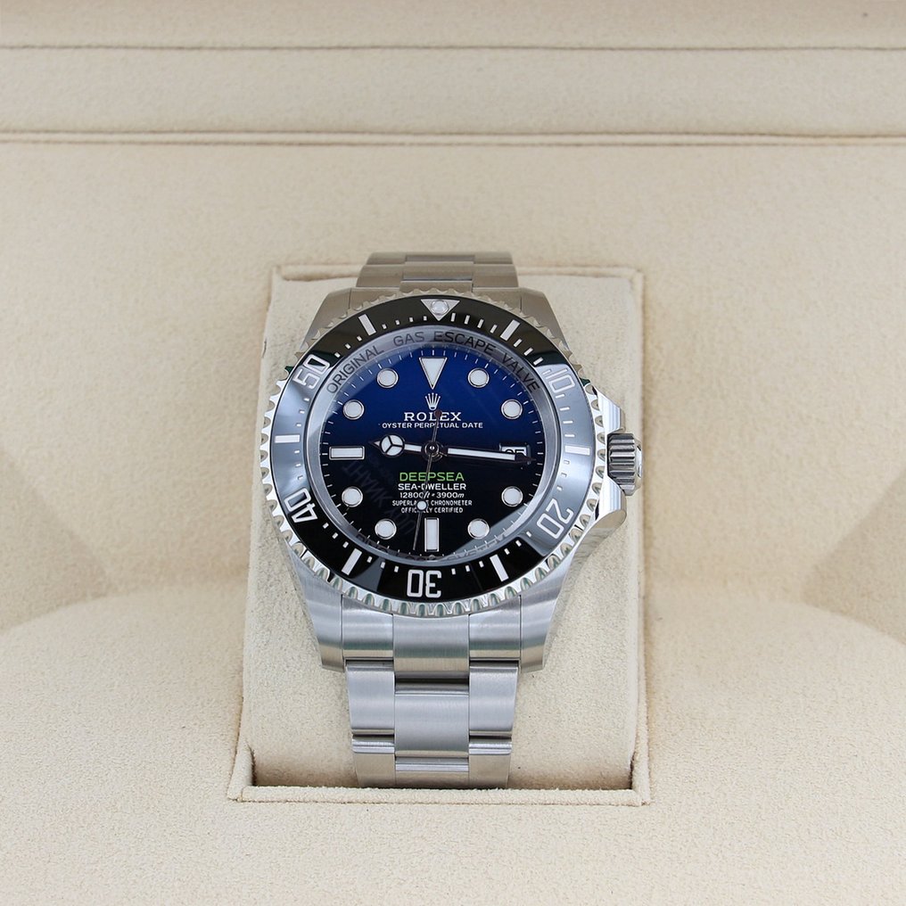 Rolex - Sea-Dweller DeepSea 'James Cameron' - 136660 - Herre - 2011-nå #1.2