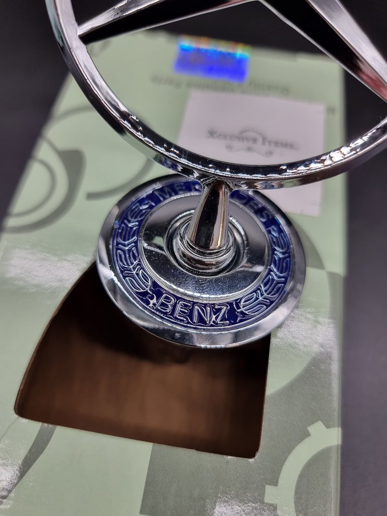 Διακριτικό Badge Silver Edition - Mercedes Hood Star - Γερμανία - 21ος #2.1