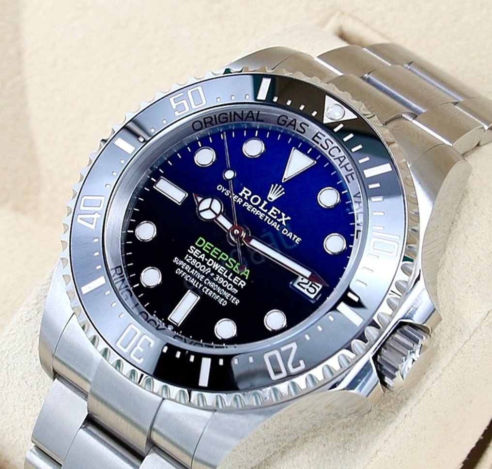 Rolex - Sea-Dweller DeepSea 'James Cameron' - 136660 - Miehet - 2011-nykypäivä #1.1