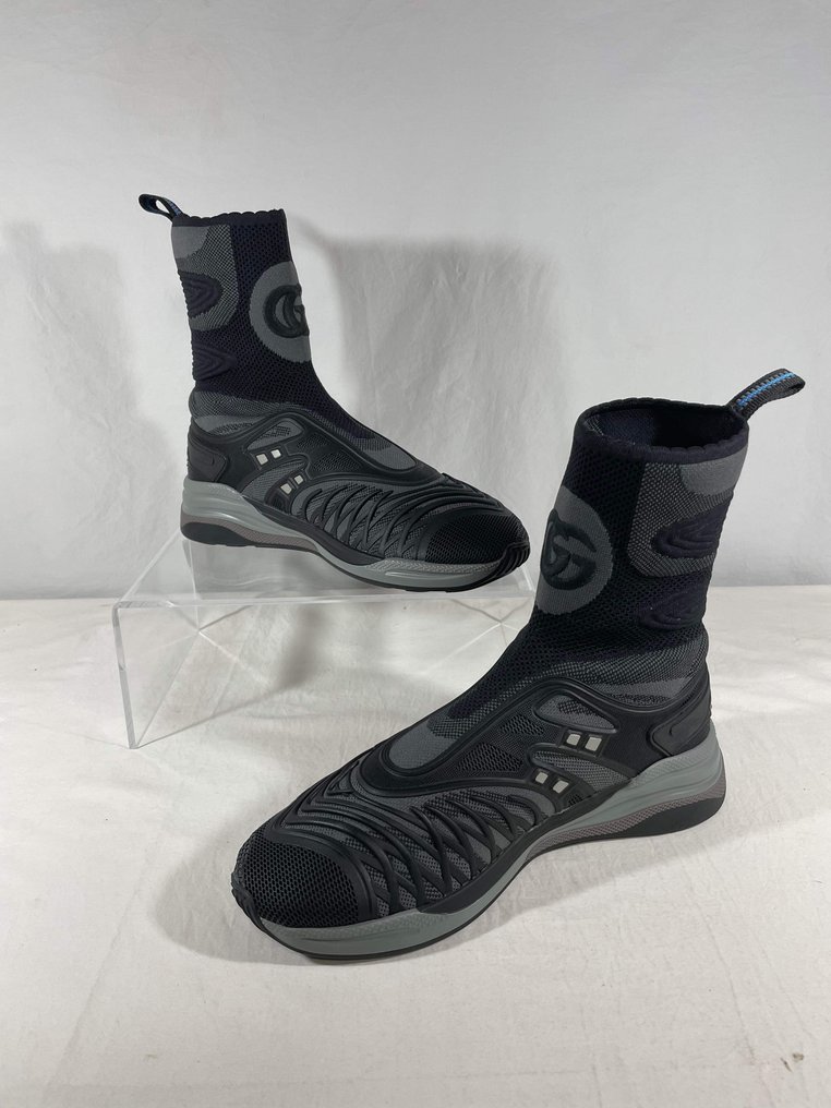 Gucci - Sneakers - Maat: Shoes / EU 39.5 #1.1