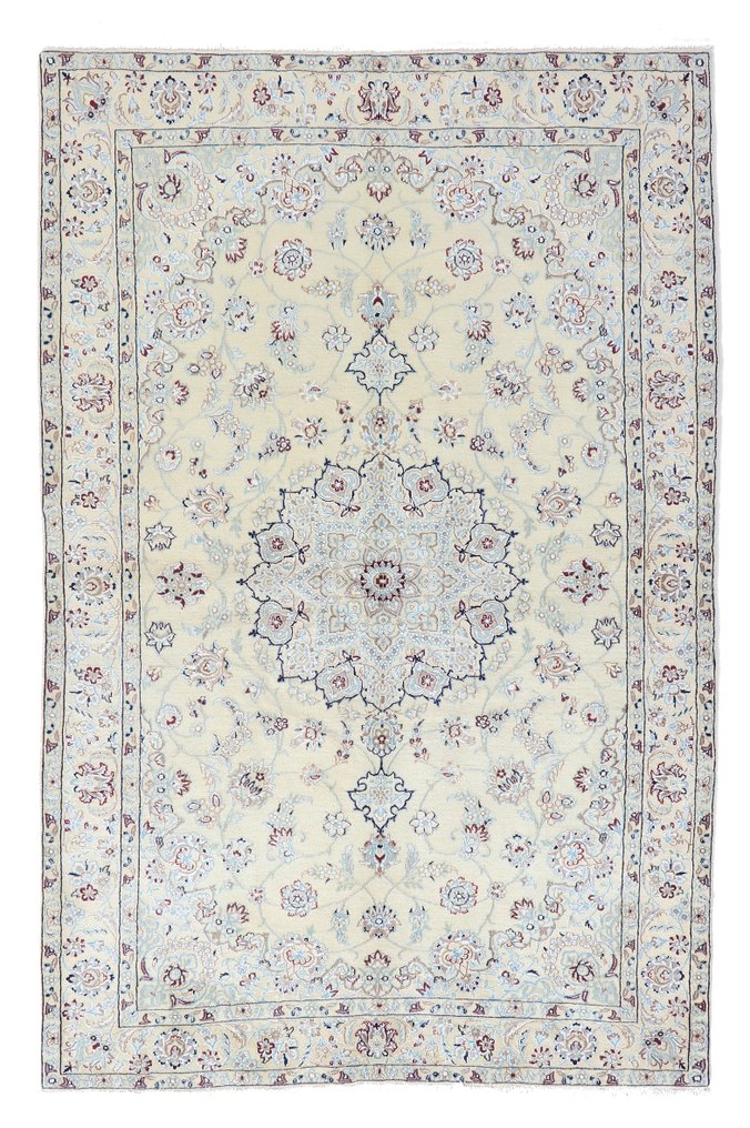 Nain with lots of silk - Rug - 230 cm - 198 cm #1.1