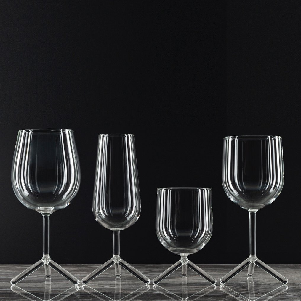 4x red 4x white wine 4x water 4x Champagne - Maarten Baptist - Trinkglas (16) - Louise Tripod Glass - Glas #1.0