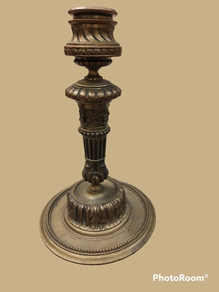 Kerzenständer (2) - Neoklassizistisch - Patinierte Bronze - Ende des 18. Jahrhunderts #2.1