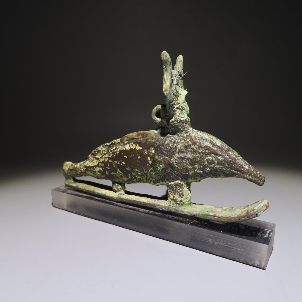 Antiguo Egipto Bronce Figura del Dios Pez Oxyrhynchos. 11 cm L. Período Tardío 664 - 332 a.C. #2.1