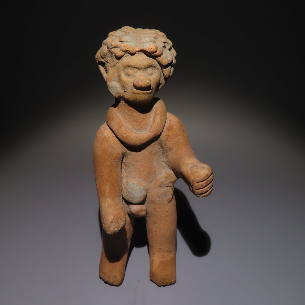 Jama-Coaque, Ecuador, Terrakotta Figur. 12,5 cm. Spansk exportlicens #1.1
