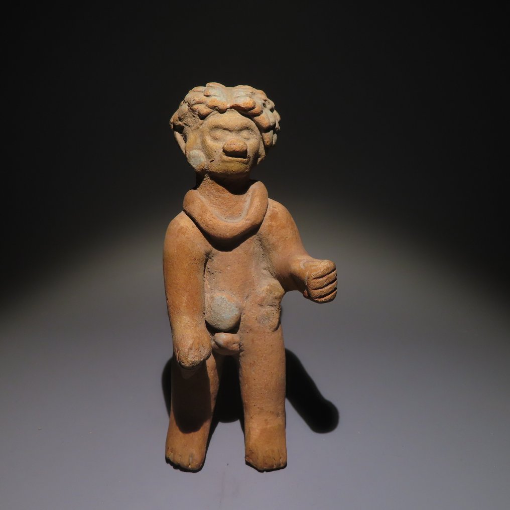 Jama-Coaque, Ecuador, Terrakotta Figur. 12,5 cm. Spansk exportlicens #1.2