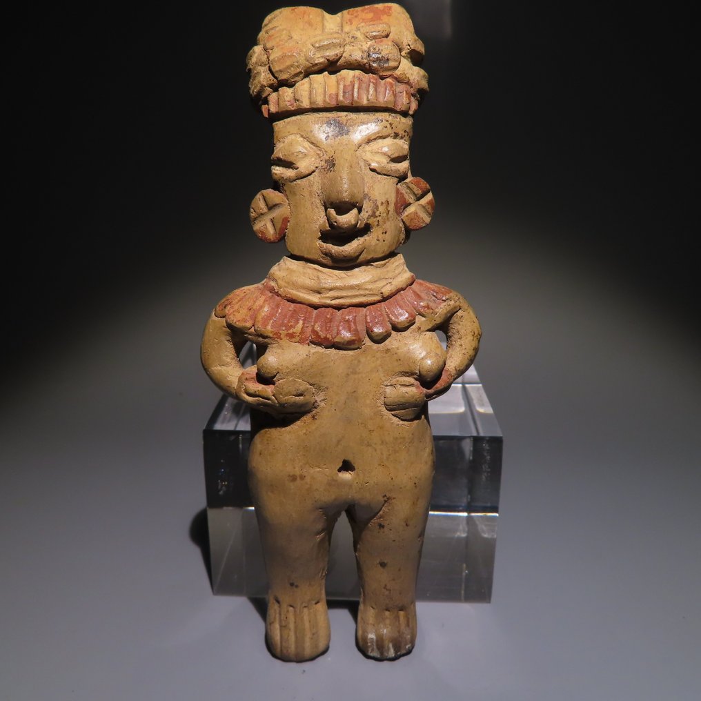 Chupícuaro, Mexiko Terracotta VERÖFFENTLICHT Weibliche hübsche Figur. Sehr selten. 12 cm H. Mit spanischer Exportlizenz. #1.1