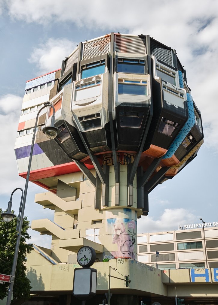 Dominik Valvo - Bierpinsel 02, Berlin, 2022 - Sounds of Brutalism #1.0