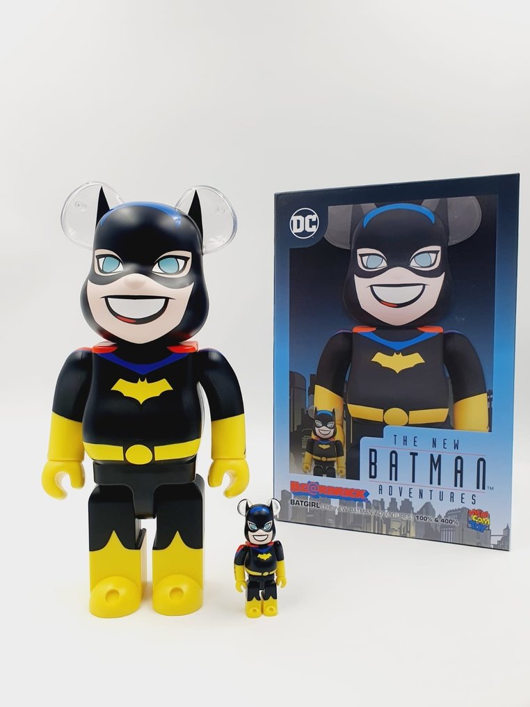 Medicom Toy x Dc comics - Be@rbrick Batgirl 400% 100% 2022 #1.1